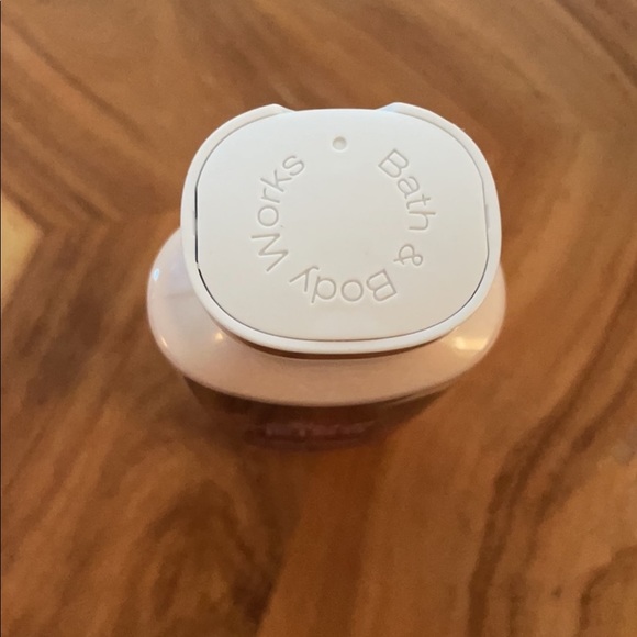 👄Dark Kiss Bath and Body Works Body Lotion👄 - Picture 5 of 6